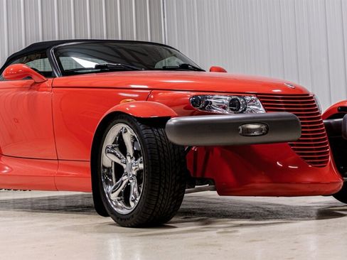 Used 1999 Plymouth Prowler image 29