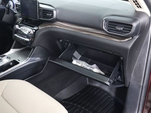 Certified 2022 Ford Explorer Limited image 65