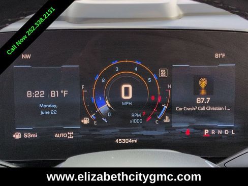 Used 2025 Chevrolet Tahoe Z71 AWD/4WD image 29