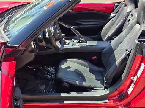 Used 2016 MAZDA MX-5 Miata Grand Touring RWD image 20