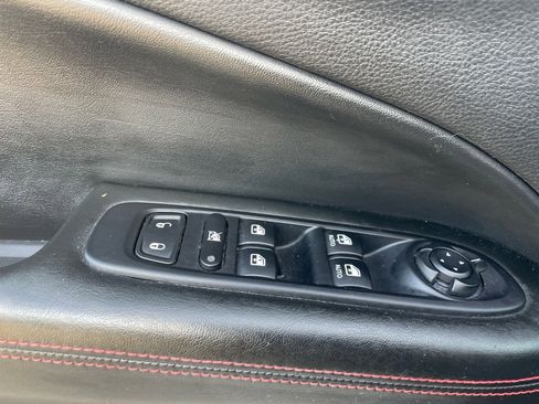 Used 2020 Jeep Compass Trailhawk image 19