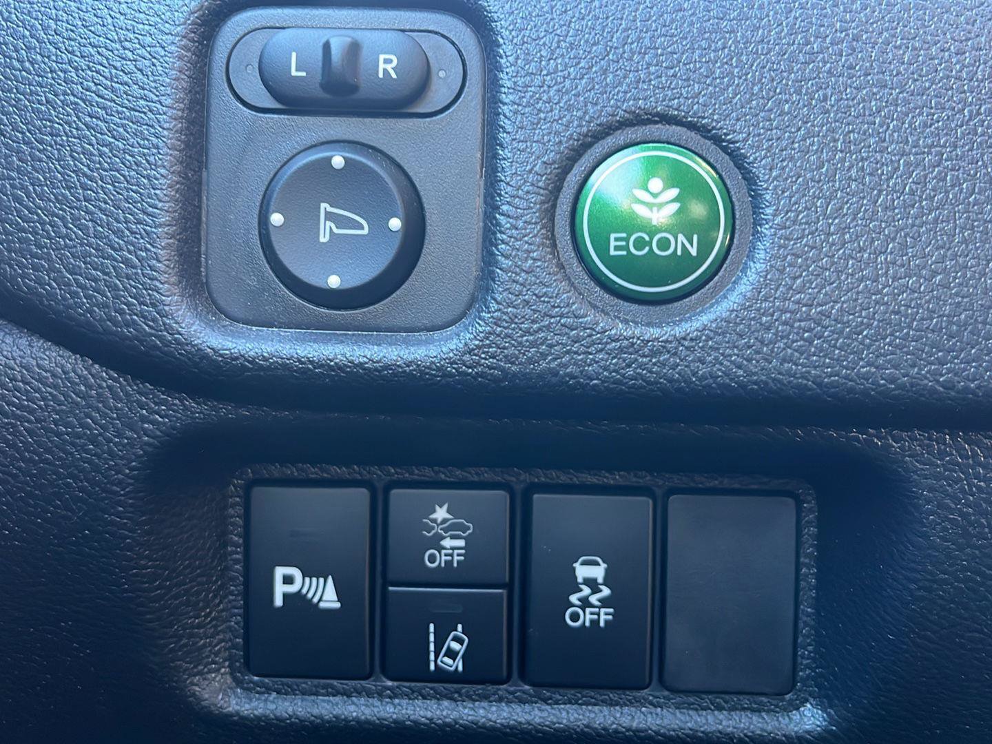 Certified 2025 Honda Passport EX-L image 7