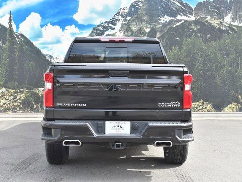 Used 2022 Chevrolet Silverado 1500 High Country image 10