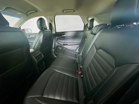 Used 2019 Ford Edge SEL w/ Equipment Group 201A image 27