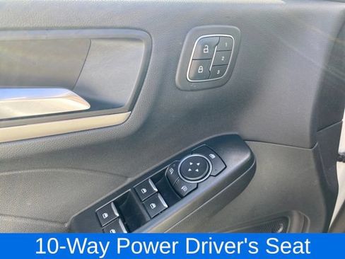 Used 2022 Ford Escape SEL w/ Technology Package FWD image 16