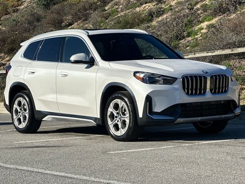 New 2026 BMW X1 xDrive28i w/ Convenience Package image 9