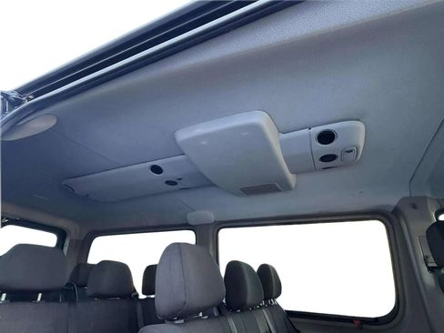 Used 2016 Mercedes-Benz Sprinter 2500 image 12
