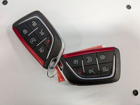 Certified 2025 Cadillac Escalade V w/ LPO, ONYX Package image 46