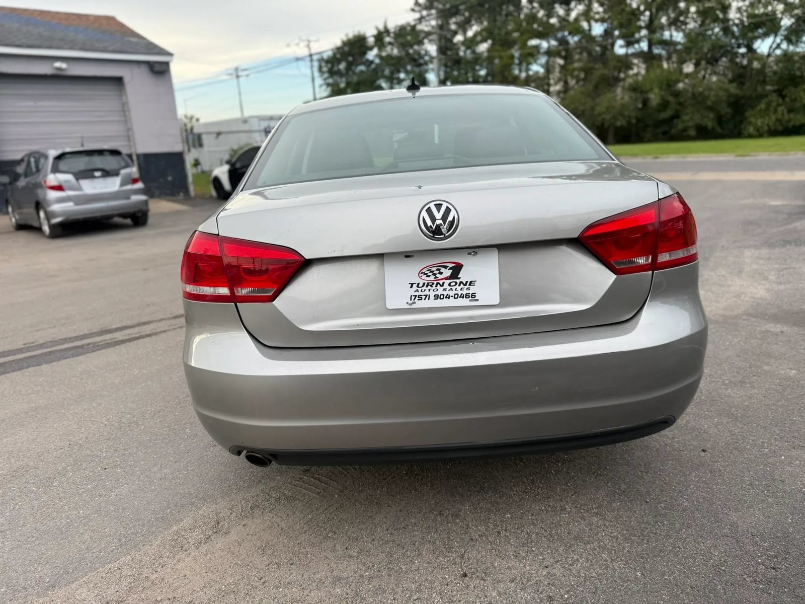 Used 2013 Volkswagen Passat 2.5 SE FWD image 4