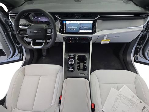 New 2026 Jeep Cherokee Limited AWD/4WD image 36