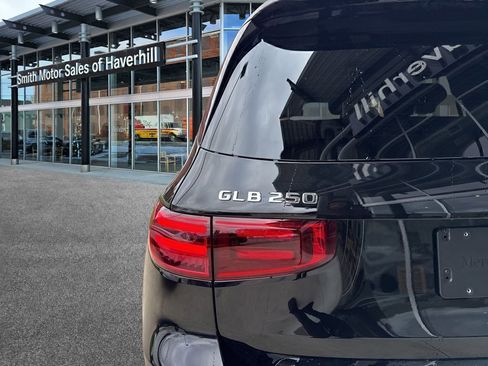 New 2026 Mercedes-Benz GLB 250 4MATIC image 8