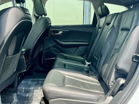 Used 2023 Audi Q7 3.0T Premium Plus AWD/4WD image 15