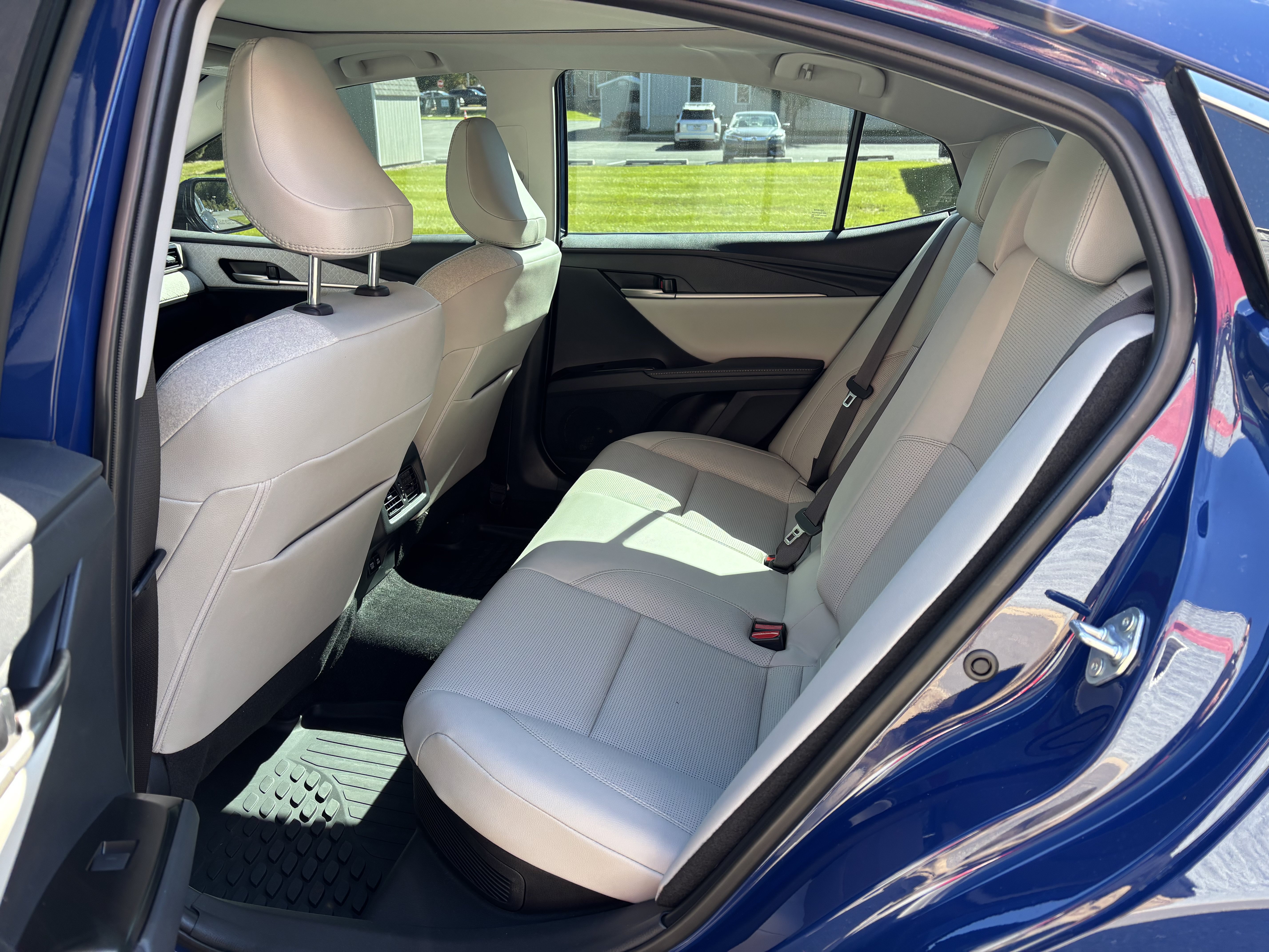 Used 2026 Toyota Camry XLE w/ Premium Plus Package FWD image 14