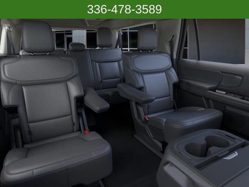 New 2026 Ford Expedition Max Active image 11