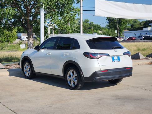 Used 2024 Honda HR-V LX image 7
