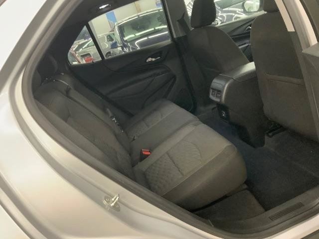 Used 2021 Chevrolet Equinox LT w/ Driver Convenience Package AWD/4WD image 13