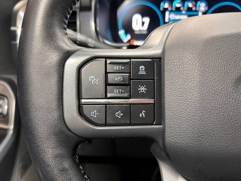 Used 2022 Ford F150 Lariat w/ Equipment Group 502A High image 17