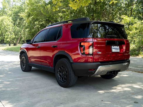 Used 2026 Honda Passport TrailSport Elite image 7