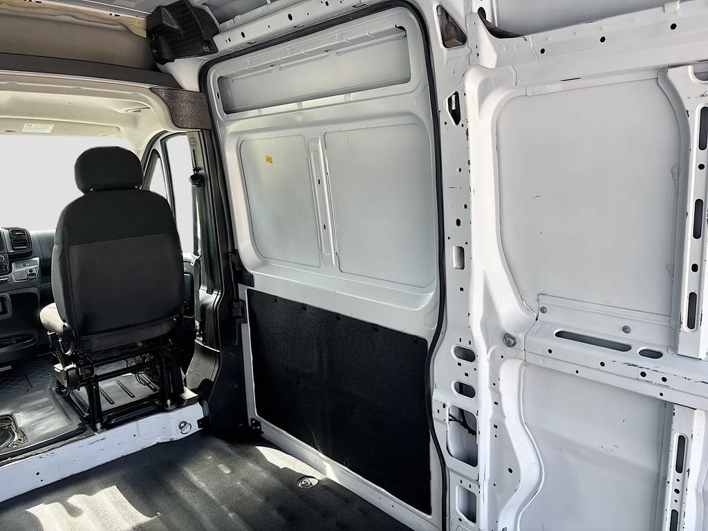Used 2023 RAM ProMaster 2500 FWD image 14