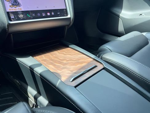 Used 2020 Tesla Model S Long Range AWD/4WD image 53