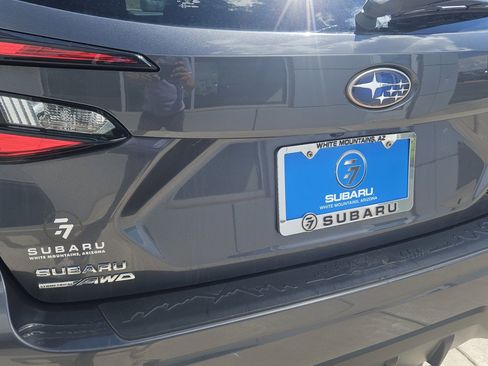 Used 2024 Subaru Crosstrek 2.0i Premium w/ Crosstrek Mirror Package AWD/4WD image 7