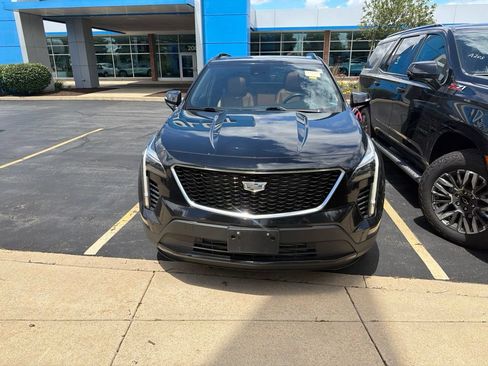 Used 2023 Cadillac XT4 Sport w/ LPO, Onyx Lite Package AWD/4WD image 3