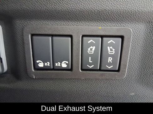 Used 2025 Chevrolet Tahoe RST w/ RST Performance Edition AWD/4WD image 36