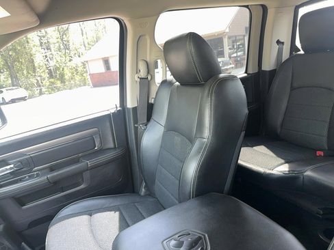 Used 2016 RAM 1500 Sport RWD image 17