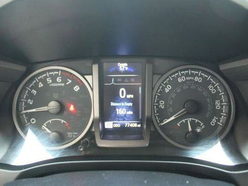 Certified 2021 Toyota Tacoma TRD Off-Road w/ Technology Package AWD/4WD image 18