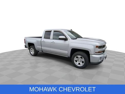 Used 2019 Chevrolet Silverado 1500 LT w/ All Star Edition AWD/4WD image 2
