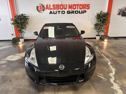 Used 2012 Nissan 370Z Touring w/ Sport Pkg image 17