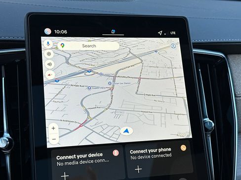 New 2026 Volvo XC90 T8 Plus image 17