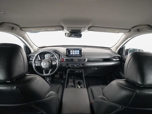 Used 2025 Honda Pilot EX-L image 15