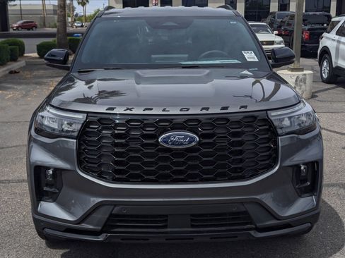 New 2026 Ford Explorer ST-Line w/ ST-Line Street Pack RWD image 6