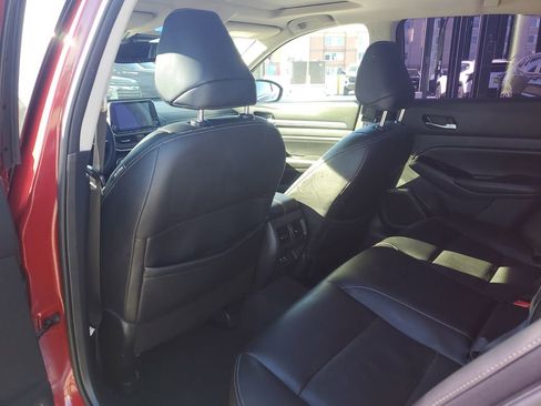 Used 2021 Nissan Altima 2.5 Platinum image 16