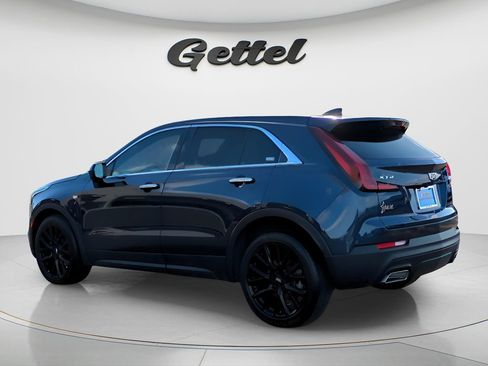 Used 2022 Cadillac XT4 Luxury w/ Driver Awareness Package image 7