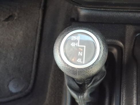 Used 2020 Jeep Wrangler Unlimited Sport image 27