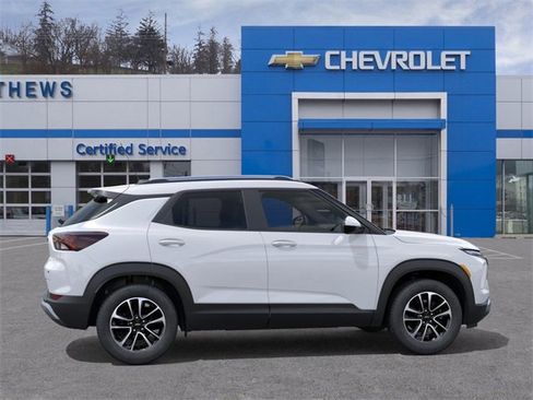 New 2026 Chevrolet TrailBlazer LT w/ LPO, Blackout Package image 5