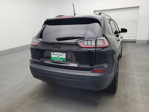 Used 2020 Jeep Cherokee Latitude Plus image 7