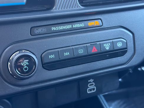 New 2026 Ford Maverick Lobo AWD/4WD image 19