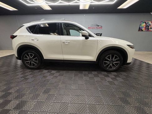 Used 2017 MAZDA CX-5 Grand Touring w/ Premium Package image 13