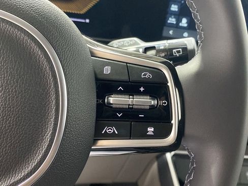 New 2026 Kia Carnival image 34