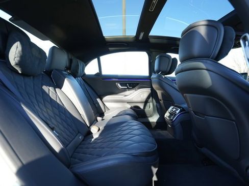 Certified 2024 Mercedes-Benz S 580 4MATIC Sedan image 39