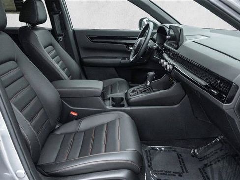 Used 2025 Honda CR-V Sport Touring image 27