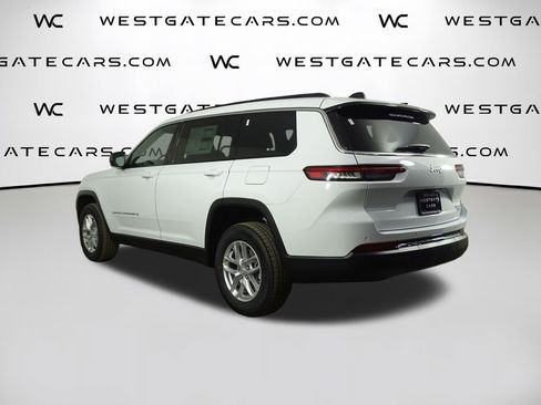 New 2025 Jeep Grand Cherokee L Laredo image 5