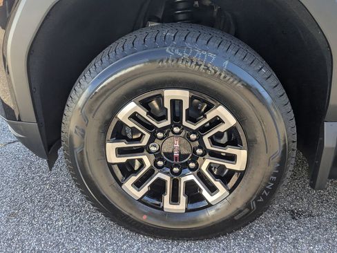 New 2026 GMC Sierra EV Elevation image 29