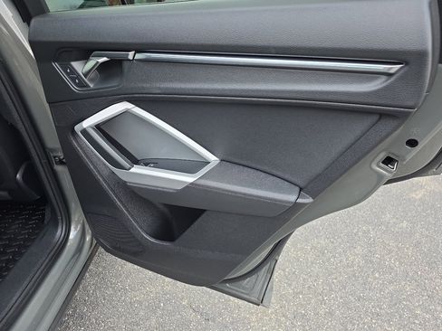 Used 2022 Audi Q3 2.0T Premium Plus image 29