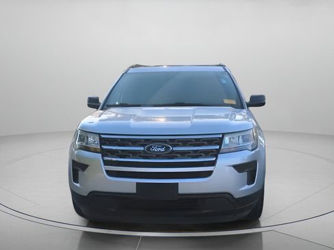 Used 2018 Ford Explorer FWD image 8