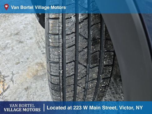 Used 2023 Honda CR-V EX-L image 32