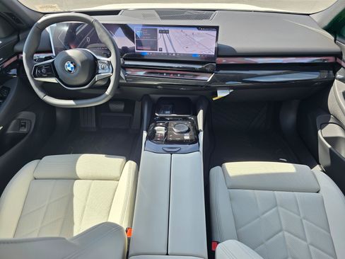 New 2027 BMW 530i xDrive AWD/4WD image 9